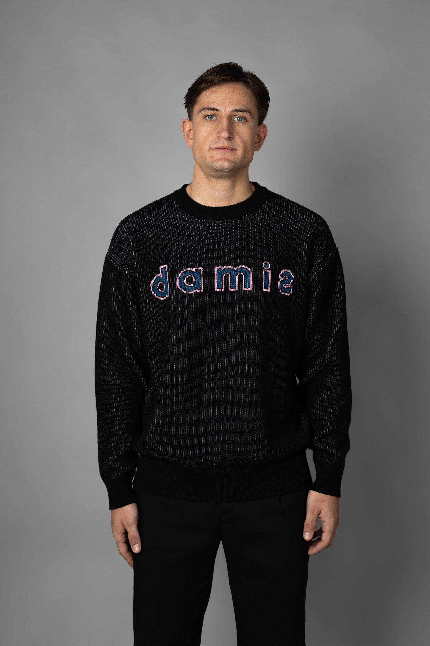 Damis Knit
